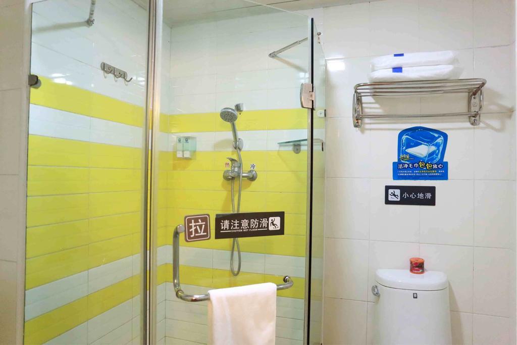 7Days Inn Nanning Min Zu Avenue חדר תמונה